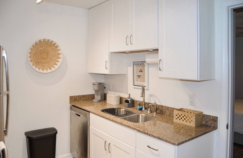 Tallahassee House | Hike, Fish & Relax: Tallahassee Townhome w/Patio!