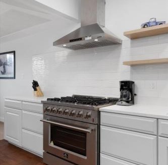 Detroit Apartment | Historic Home, Chic Living Near Motown & Midtown