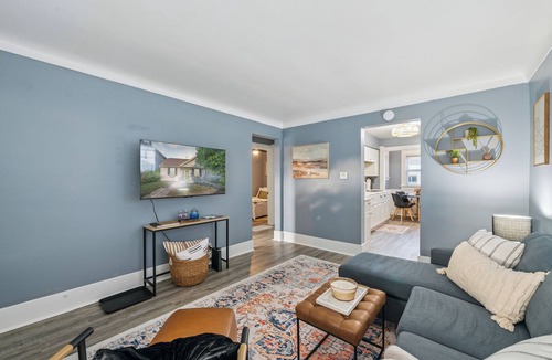 Rossford House | Historic yet updated 2br home- Downtown Rossford!