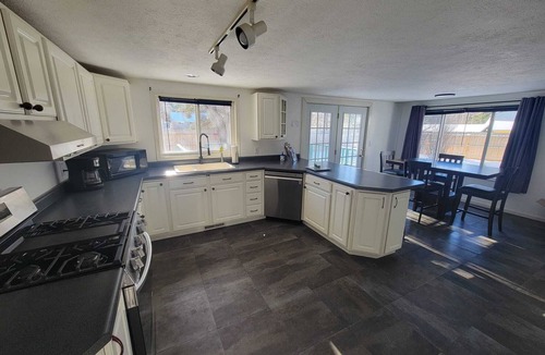 Au Train House | Home 3 blocks from Lake Superior, near Pictured Rocks and trail access