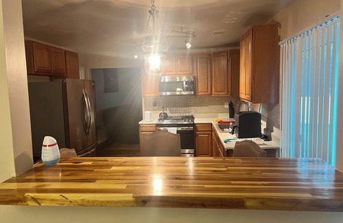 Jonesboro House | Home Away From Home 3 bedroom Peaceful home centrally located.