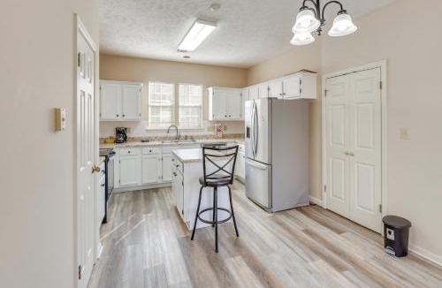 Gunter Afs House | Home w/Fenced Yard ~ 12 Mi to Dtwn Montgomery
