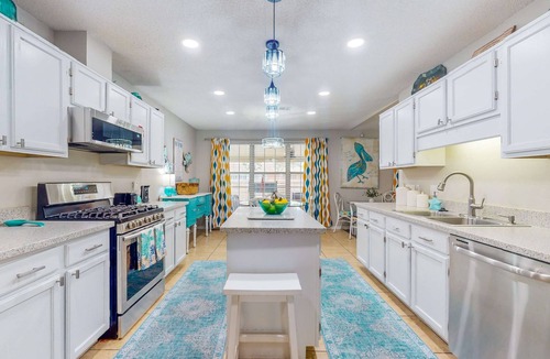 Ono Island House | Home with kitchen, patio, playground, central AC, & W/D