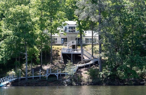 Jasper House | Hot Tub! Hidden Kayak Cove -2 Masters, Kayaks, Fire pit, & Game Room