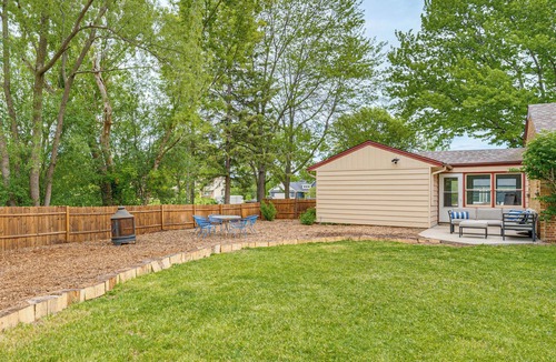 Colgate House | Huge Yard, Fire Pit, Garden! Milwaukee Family Home