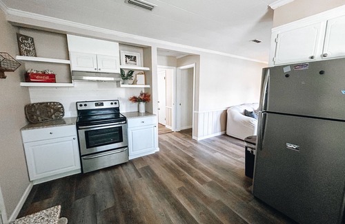 Clopton House | Hunting Lodging close to your Lease