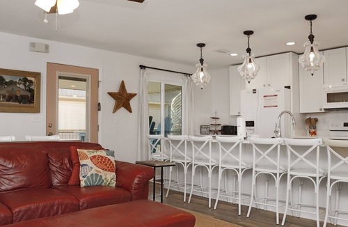 Indian Pass House | Indian Pass, Gulf View, Close To The Beach, Pet Friendly ~ Latitude Adjustment