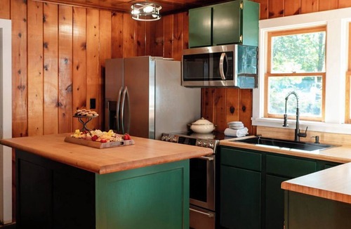 Oden Cottage | Island view Lake Cottage on Crooked Lake, best views!