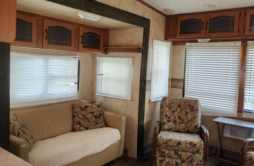 Cottondale RV Rental | Key-stone RV in beautiful campground. we have many Free-range animals