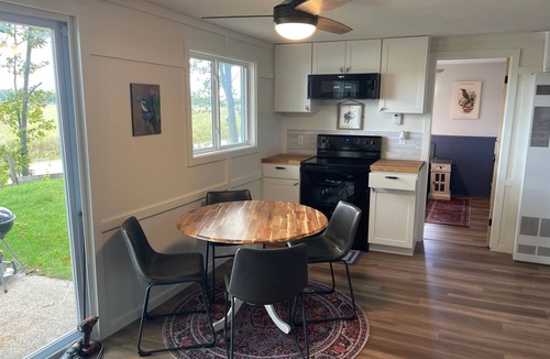 Sanford Cabin | Kingfisher Cabin - Stunning Sanford Lake Waterfront Vistas!