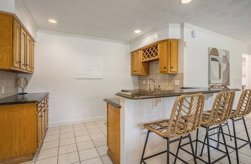 Sturgis House | Klinger Lake Cove - Sleeps 16-24