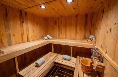 Holland House | Lake Effect Lodge Dune Forest Retreat!