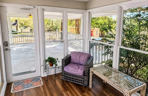 Georgetown House | Lake Eufaula Escape | Game Room & Pool Table
