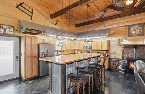 Langston House | Lake Guntersville/Adults-Only Retreat + Luxury Playroom
