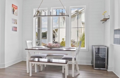 Dadeville House | Lake Happy