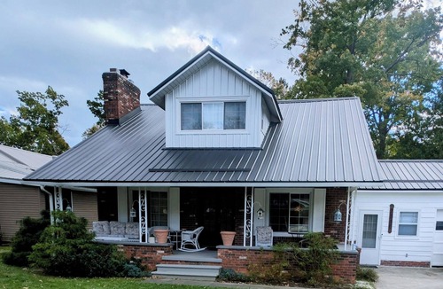 Lexington House | Lake Huron Views Large Porch Private Beach Access Sleeps 8 Dogs OK