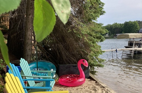 Northeast Michigan Cabin | Lake Life! Kayaks, Campfires, Day Trips to Traverse City or Lake MI!