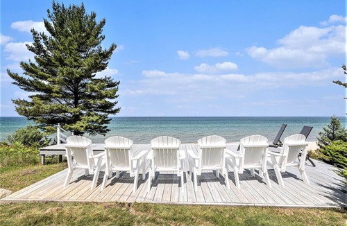 Manistee House | Lake Michigan Beach House
