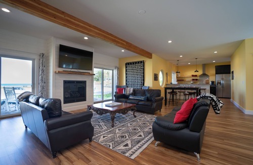Charlevoix House | Lake Michigan Waterview Family Retreat - Steps to Beach & Downtown Charlevoix