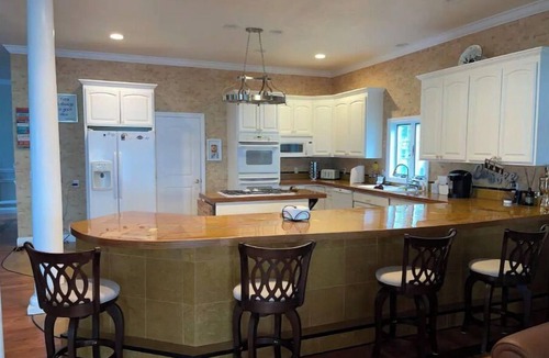Port Sanilac House | Lakefront 9 bedroom house sleeps 21+