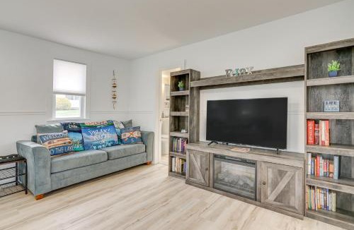 Coldwater House | Lakefront Gem w/Watercrafts & Dock in Coldwater!
