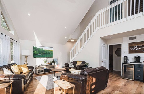 Lakeside Estates House | Lakefront Home w/Private Dock, Hot Tub & Sleeps 22