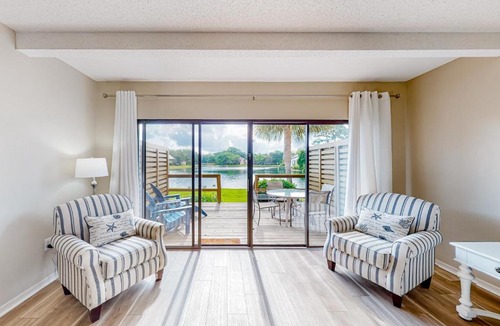 Sandestin House | Lakefront resort condo with lake views hot tub pool tennis golf deck W&D