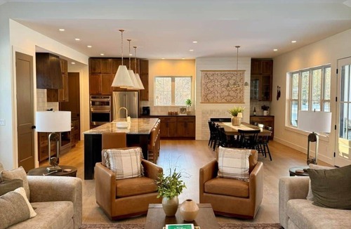 Fennville House | Lakeshore Woods Escape
