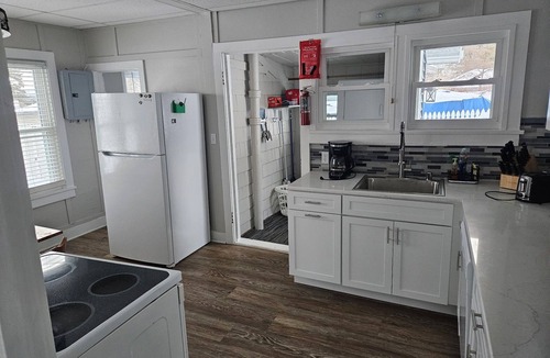 Shawano Cottage | Lakeview Bliss: Shawano Getaway - Short walk to public beach and park