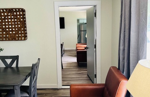 Paw Paw Lake House | Lakeview East and West Lake Paw Paw Sleeps 16