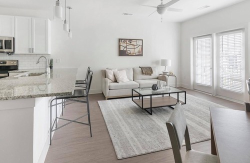 Athens Apartment | Landing | Chic 1BD, Yoga Studio, Pool
