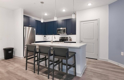 Huntsville Apartment | Landing | Modern 1BD, Gym, Yoga Studio