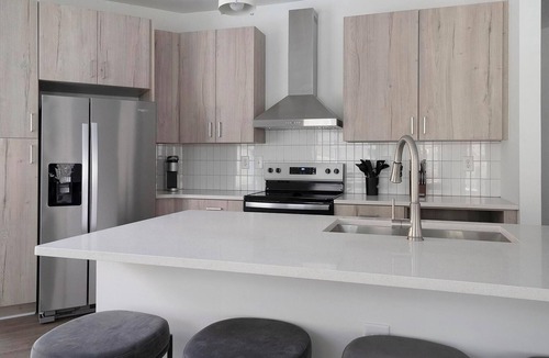 Sand Ridge Apartment | Landing | Spectacular 2BD, Clubhouse, Gym