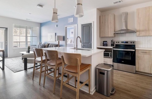 Sand Ridge Apartment | Landing | Stylish 2BD, Clubhouse, Gym