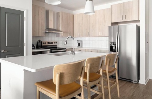 Sand Ridge Apartment | Landing | Stylish 2BD, Clubhouse, Gym