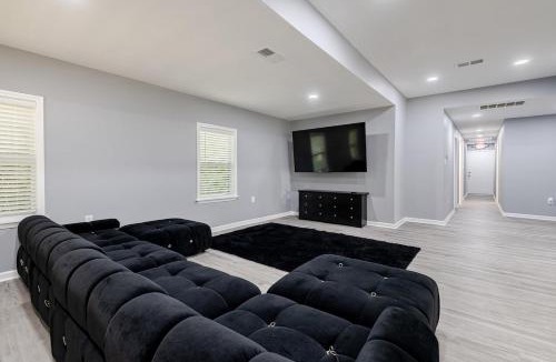 Mobile House | Large 3 bed 2 bath home