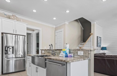 Orange Beach House | Large Home in the Heart of OB | Pool, Bike Trails, Beach Access | 3 Little Birds by Kaiser