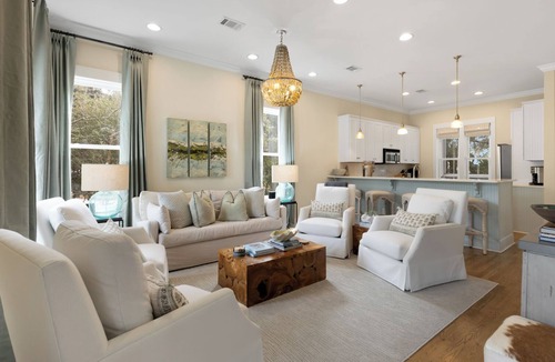 White's Gulfview House | Large Home + Private Pool, Bikes & Steps to Beach