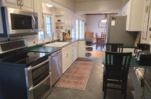 New Castle House | Large private retreat near Summit Lake