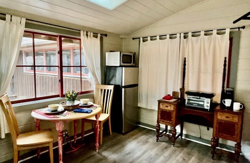 Franklin Cottage | Large Vacation Rental with a Huge Deck near Franklin, Tennessee