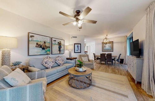 Orange Beach House | Lovely resort condo with spectacular Gulf views pool & tennis
