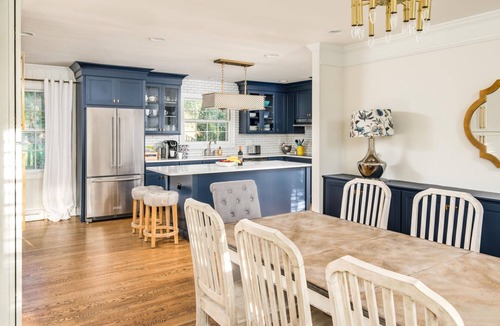 Franklin House | Lux 4-Bedroom in the Heart of Franklin.
