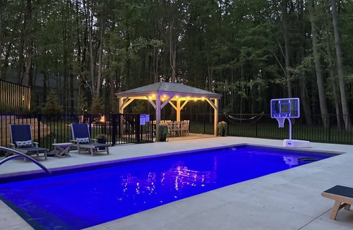 Glenn House | Lux Entire Home, Pool, Hot Tub, Game Room, Sleep12
