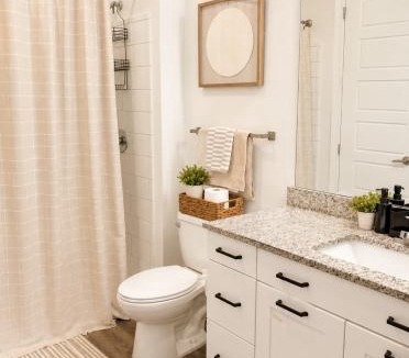 Castleberry Hill Apartment | Luxury 1bd in The Heart Of Downtown
