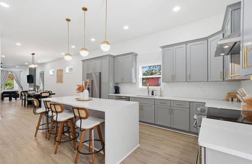 Mechanicsville House | Luxury 3-Story Oasis in the Heart of Atlanta.