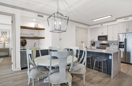 Orange Beach Condo | Luxury 4BD/4.5BA Beachfront Condo with Panoramic Views!
