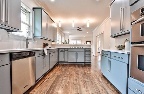 Old Fourth Ward House | Luxury Living w/Skyline View+Wine Bar+Huge Master Suite near PCM & Beltline