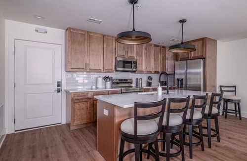 Trussville Apartment | Luxury Penthouse in Entertainment District