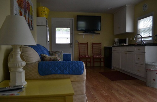 Port Austin Cottage | LYC Cottage #1
