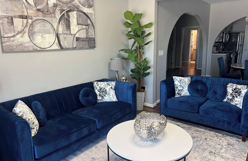 Crestline Heights House | Madyson's Manor - Charming Home Perfect for Family & Friends!